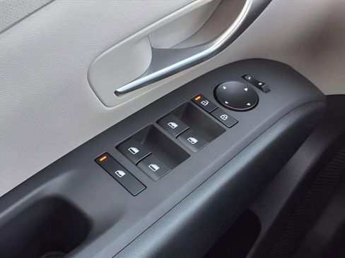 New 2026 Hyundai Tucson SEL image 14