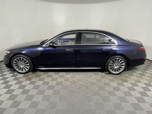 Certified 2022 Mercedes-Benz S 580 4MATIC Sedan image 2