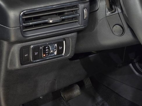 New 2026 Lincoln Corsair Reserve image 19