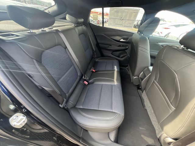 New 2026 Buick Envista Sport Touring w/ Convenience II Package FWD image 12