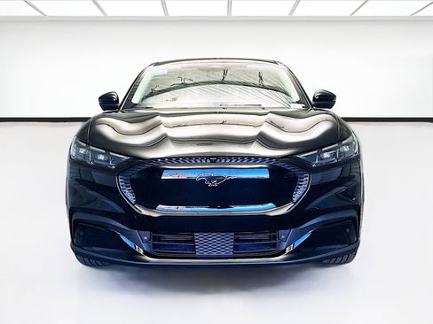 Used 2025 Ford Mustang Mach-E Select w/ Comfort Package Lite image 2