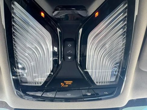 Used 2024 BMW X7 xDrive40i AWD/4WD image 30