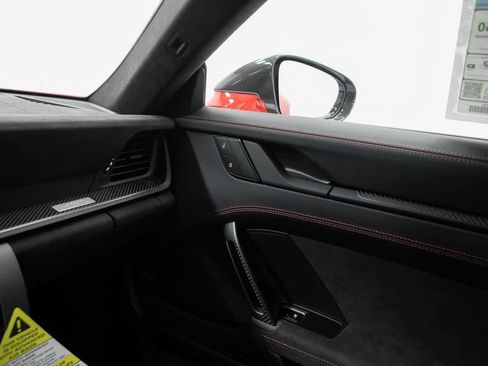 New 2026 Porsche 911 GT3 image 25