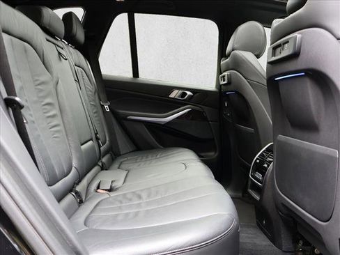Used 2019 BMW X5 xDrive40i w/ Convenience Package AWD/4WD image 29