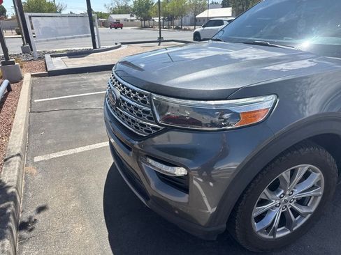 Used 2020 Ford Explorer Limited AWD/4WD image 3