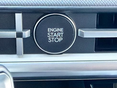 New 2026 Hyundai Santa Fe SE image 34