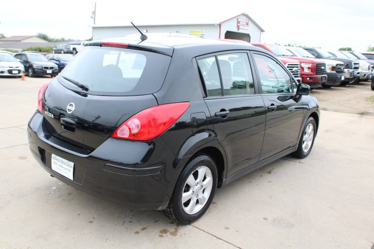 Used 2007 Nissan Versa Hatchback w/ ABS Pkg FWD image 8