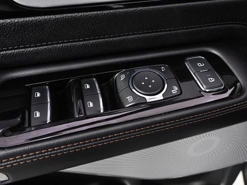 Used 2023 Lincoln Aviator Reserve w/ Equipment Group 201A AWD/4WD image 24