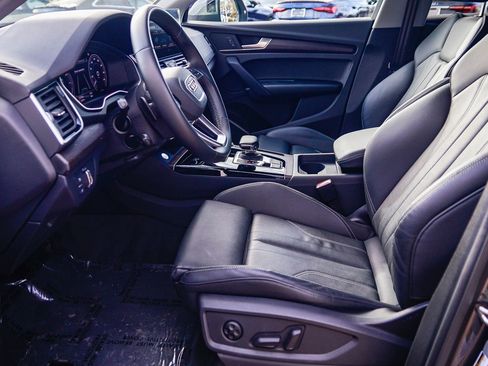 Certified 2023 Audi Q5 e Premium w/ Convenience Package image 19