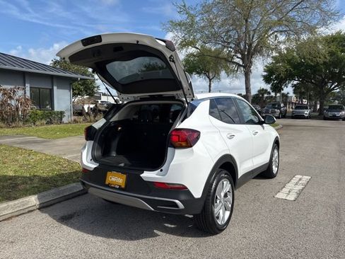 Used 2025 Buick Encore GX Preferred FWD image 18