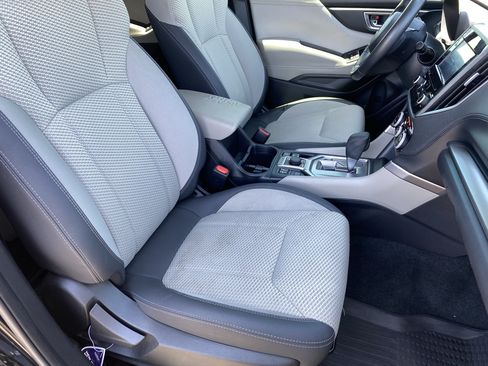 Used 2019 Subaru Forester Premium AWD/4WD image 10