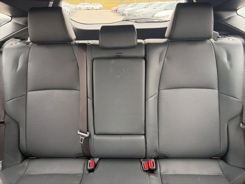 Used 2021 Toyota Venza Limited image 24