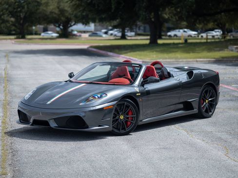 Used 2009 Ferrari F430 Scuderia RWD image 2
