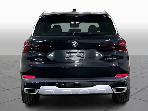 New 2026 BMW X5 xDrive40i w/ Premium Package AWD/4WD image 4
