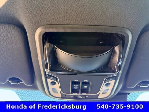 Certified 2025 Honda Ridgeline RTL image 38