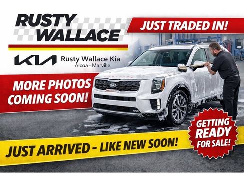 Used 2021 Kia Sorento EX FWD image 2