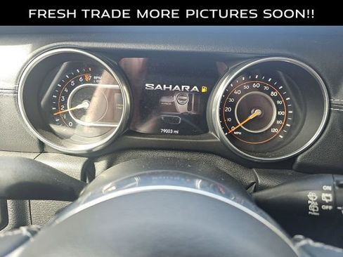 Used 2018 Jeep Wrangler Unlimited Sahara image 12