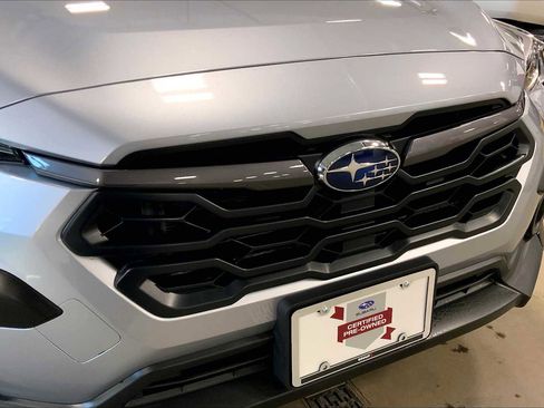 Used 2026 Subaru Crosstrek 2.0i Premium image 32