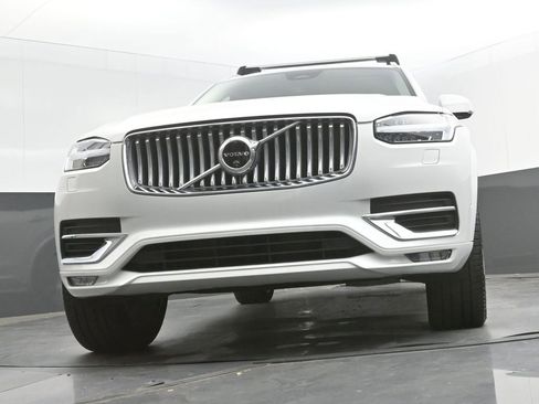 Certified 2024 Volvo XC90 B6 Ultimate w/ Lounge Package AWD/4WD image 38