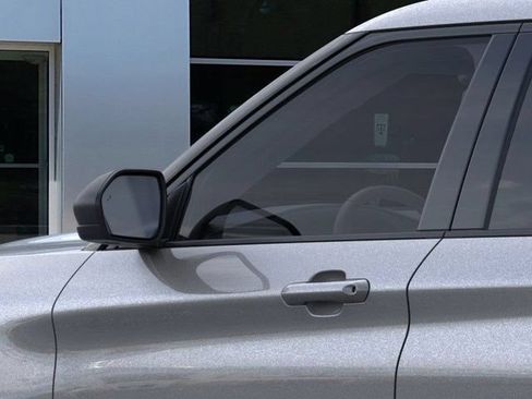Used 2026 Ford Explorer Active w/ Active Comfort Package RWD image 20