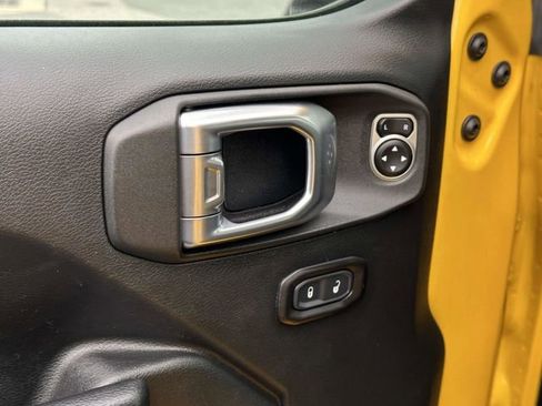 Used 2018 Jeep Wrangler Unlimited Sport S image 15