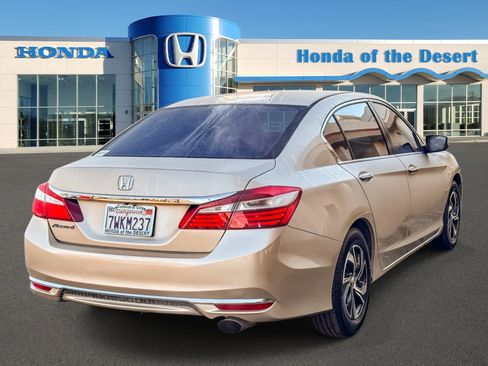 Used 2017 Honda Accord LX image 7