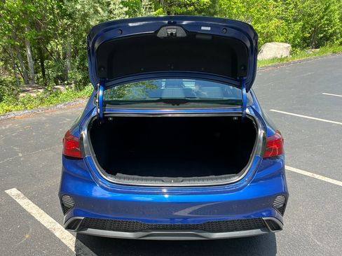 Used 2023 Kia Forte LXS FWD image 22