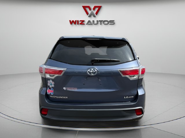 Used 2015 Toyota Highlander Plus AWD/4WD image 4