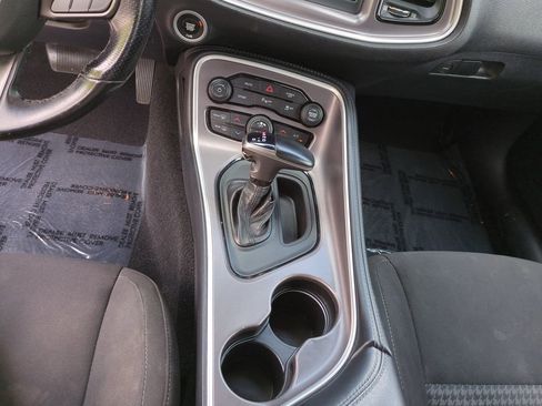 Used 2022 Dodge Challenger R/T RWD image 23