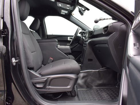 Used 2024 Ford Explorer 4WD Police Interceptor image 27
