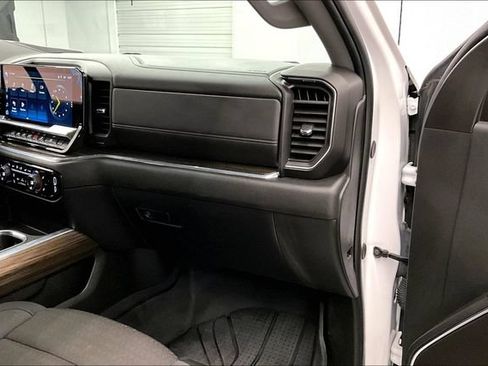 Used 2024 Chevrolet Silverado 1500 RST w/ Dark Appearance Package AWD/4WD image 19