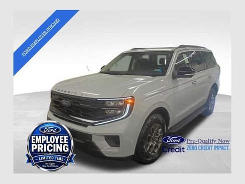 New 2026 Ford Expedition Active AWD/4WD image 1