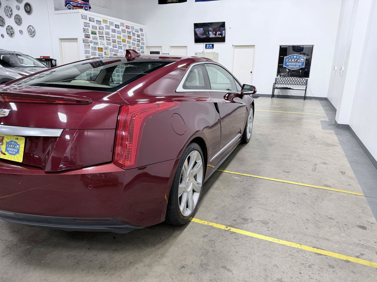 Used 2016 Cadillac ELR FWD image 14