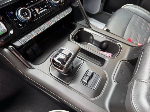 Used 2022 GMC Sierra 1500 AT4X AWD/4WD image 26