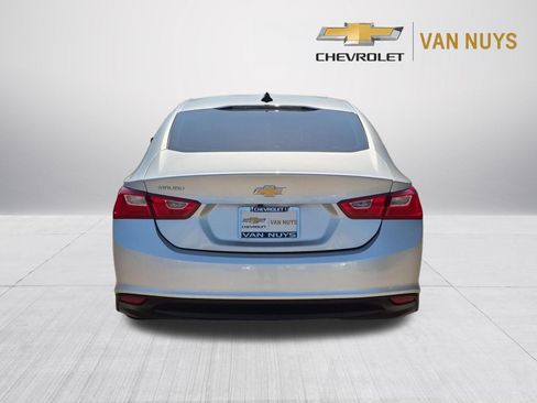Used 2021 Chevrolet Malibu LS FWD image 6