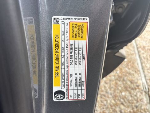 Certified 2023 Cadillac Lyriq 2WD image 35