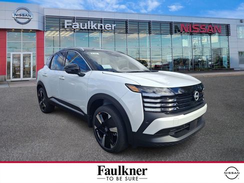 New 2026 Nissan Kicks SR image 1