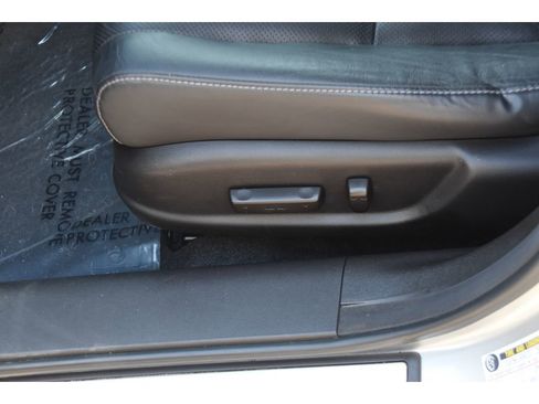 Used 2012 Acura TSX Sedan FWD image 31