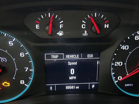 Used 2023 Chevrolet Equinox LS FWD image 13