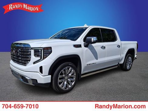 Used 2023 GMC Sierra 1500 Denali w/ Denali Reserve Package AWD/4WD image 1