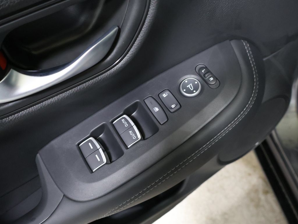 New 2027 Honda HR-V EX-L image 13