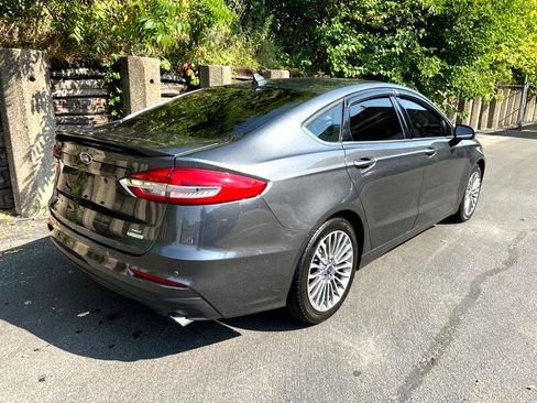 Used 2020 Ford Fusion SE w/ Equipment Group 151A image 9