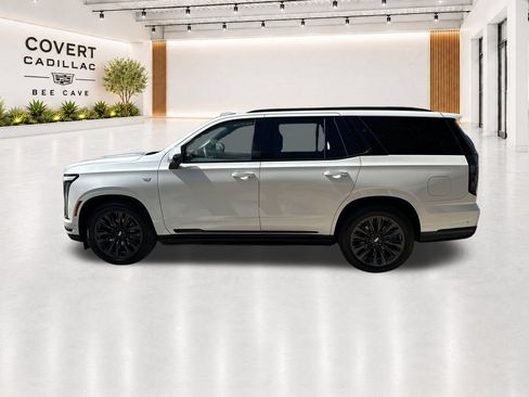 Certified 2025 Cadillac Escalade Sport Platinum w/ LPO, ONYX Package RWD image 6