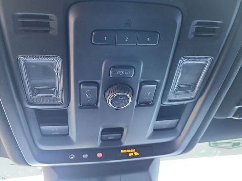 Certified 2024 Cadillac Escalade Sport w/ Touring Package image 30