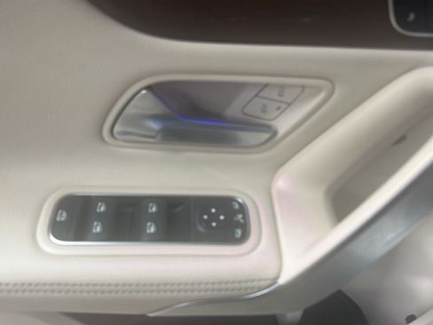 Certified 2023 Mercedes-Benz CLA 250 4MATIC image 15