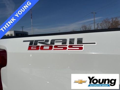 Used 2020 Chevrolet Silverado 1500 LT Trail Boss image 11