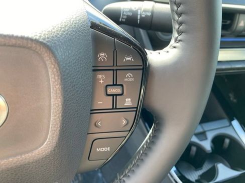 Certified 2025 Toyota Prius XLE AWD/4WD image 25