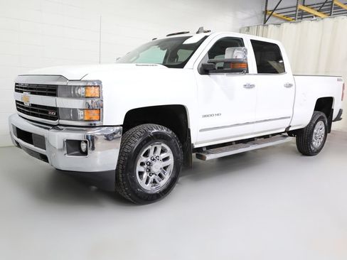 Used 2016 Chevrolet Silverado 3500 LTZ w/ Duramax Plus Package AWD/4WD image 16