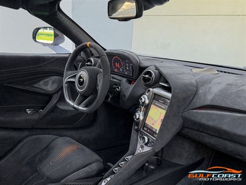 Used 2021 McLaren 765LT RWD image 33
