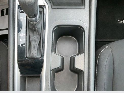 Used 2025 Nissan Sentra SV image 24